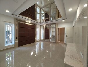  Independent House For Sale in Besant Nagar