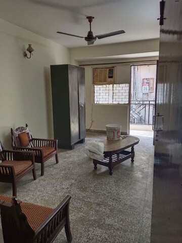 Living Room in 1 BHK Builder Floor at Dayanand Colony – for Rent
