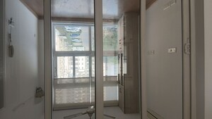 Room in 3 BHK Apartment at Emaar The Palm Drive-The Premier Terraces, Sector 66 – for Rent