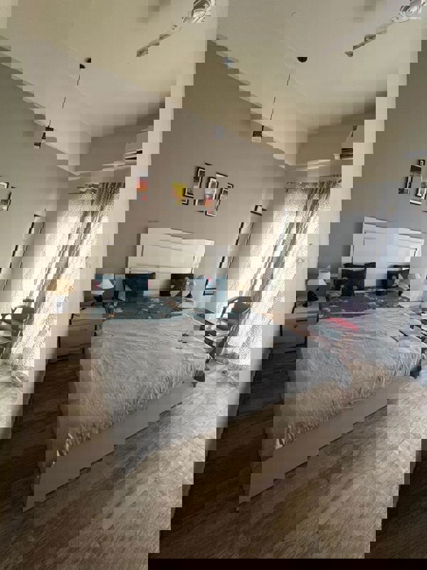 1 BHK Apartment For Rent in Paramount Golfforeste