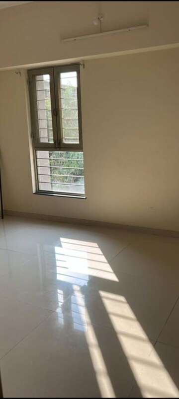 Room in 2 BHK Apartment at KPS Avenue, Wakad – for Rent