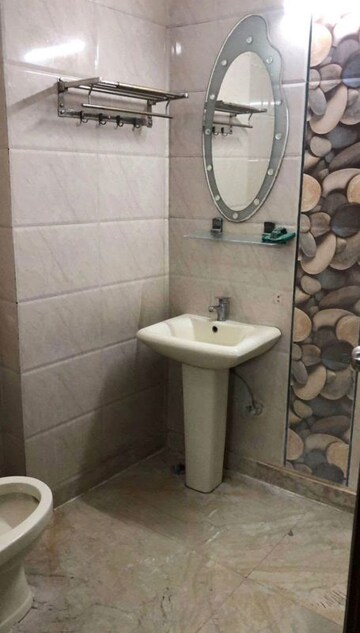Bathroom in 2 BHK Builder Floor at Subhash Nagar – for Rent