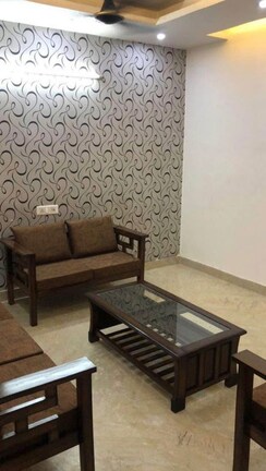 2 BHK + Extra Room Builder Floor For Rent in Subhash Nagar