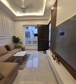 Furnished Amenities in 6+ BHK Independent House at Gomti Nagar – for Rent