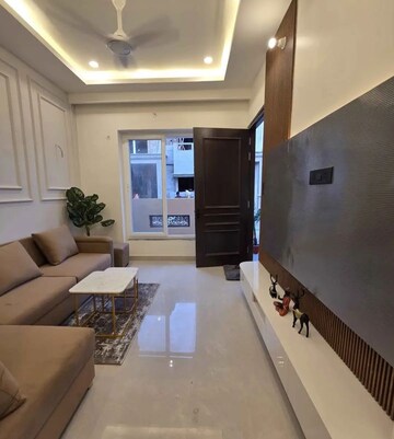 Furnished Amenities in 6+ BHK Independent House at Gomti Nagar – for Rent
