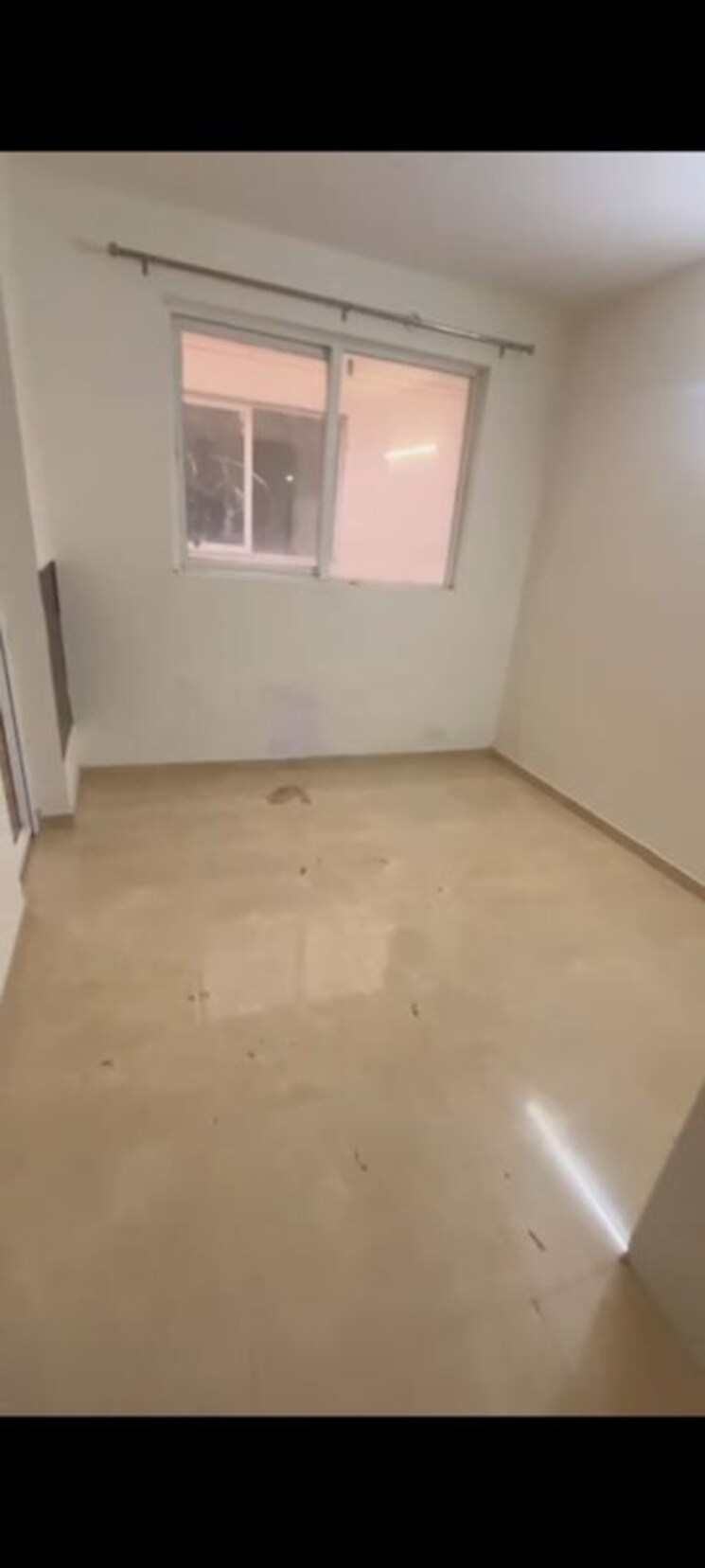 Room, signature-global-park-4-and-5 3 Bedroom 1120 Sq.Ft. Apartment In Sohna Sector 36 Gurgaon 9788484