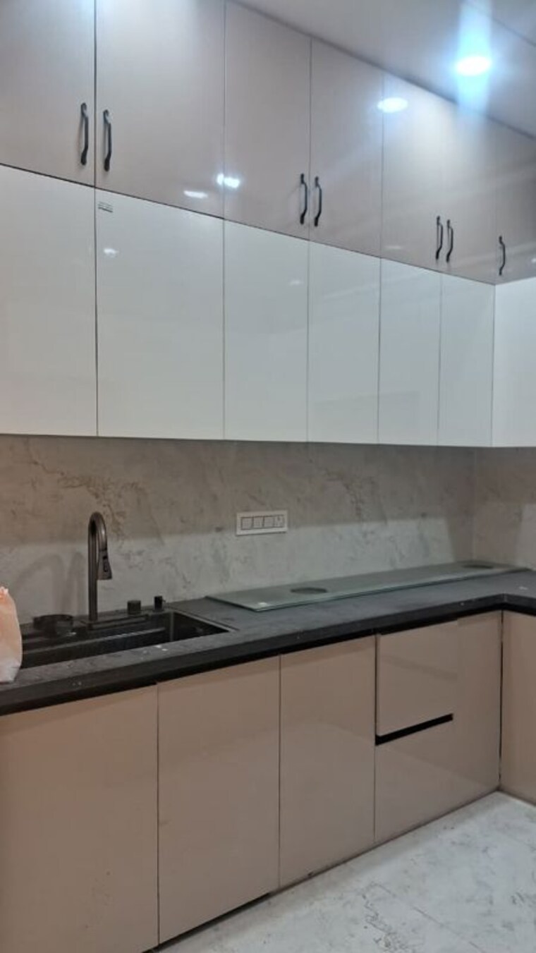 Kitchen, subhash nagar 2 Bedroom 900 Sq.Ft. Builder Floor In Subhash Nagar Delhi 9788517