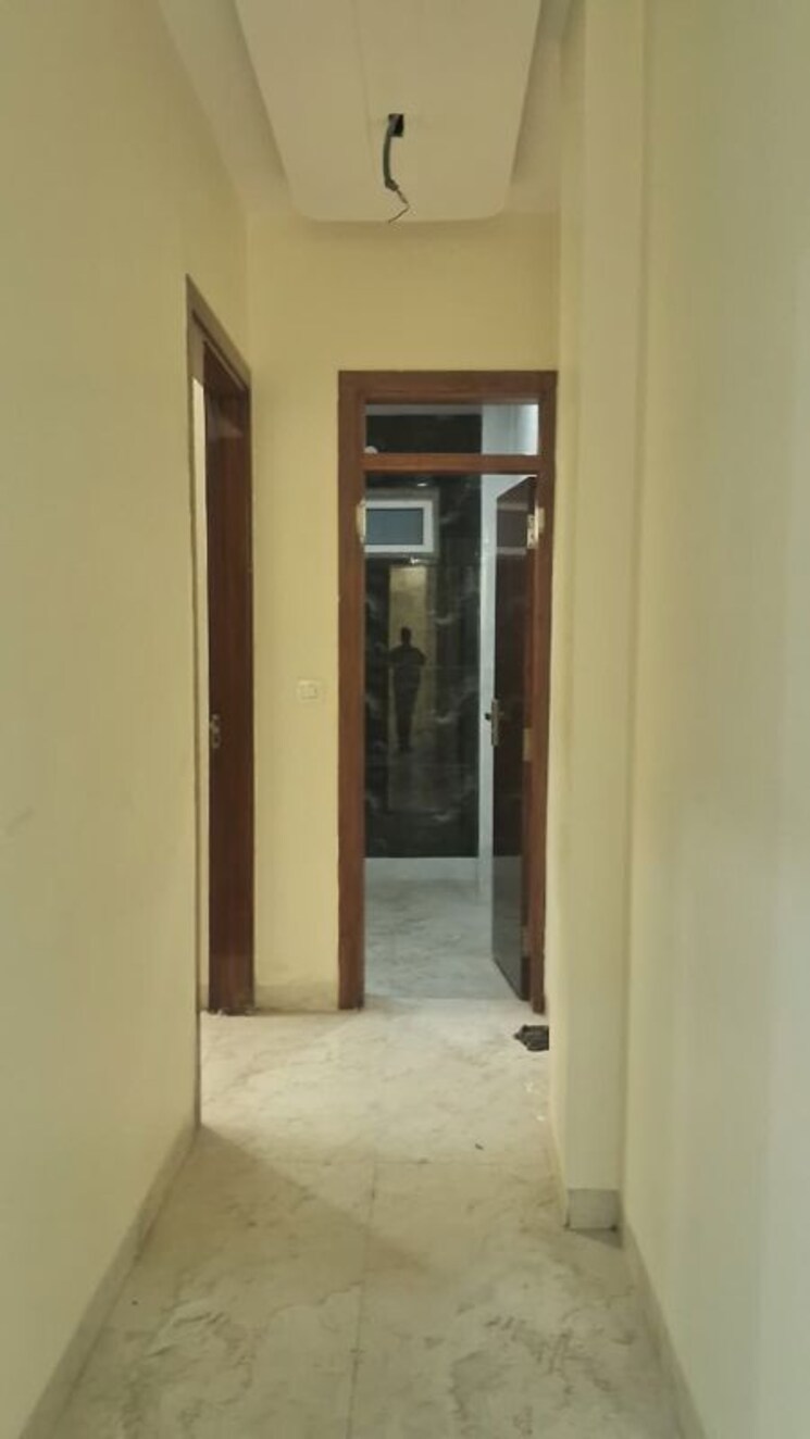 undefined, subhash nagar 2 Bedroom 900 Sq.Ft. Builder Floor In Subhash Nagar Delhi 9788517