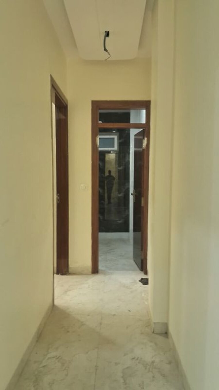 undefined, subhash nagar 2 Bedroom 900 Sq.Ft. Builder Floor In Subhash Nagar Delhi 9788517