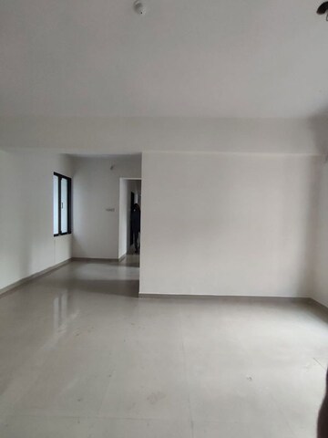 Room in 1 BHK Apartment at Terraform Everest Countryside Daffodil, Ghodbunder Road – for Rent