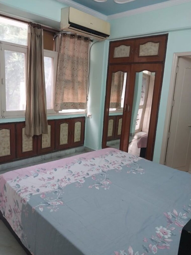 Bedroom, sector 18 dwarka 3 Bedroom 1500 Sq.Ft. Apartment In Sector 18 Dwarka Delhi 9788519