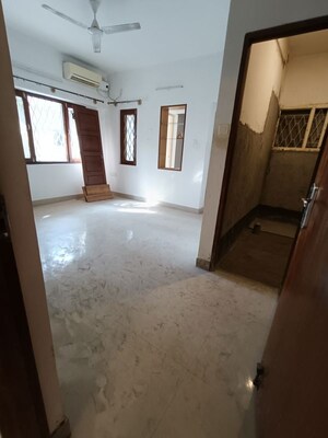 Room in 3.5 BHK Independent House at Indiranagar – for Rent