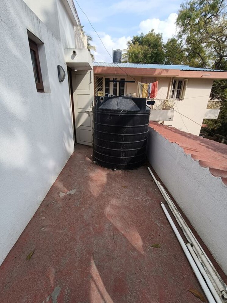 Balcony, indiranagar 3.5 Bedroom 3000 Sq.Ft. Independent House In Indiranagar Bangalore 9788530