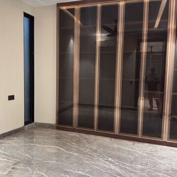 Building Lobby in 4 BHK Builder Floor at Green Park Extension – for Sale