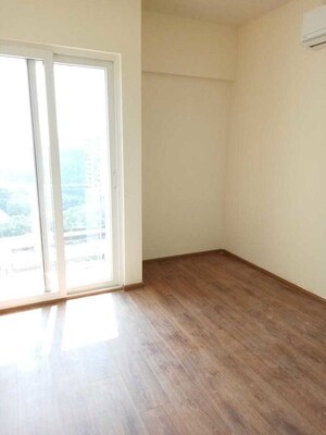 2 BHK Apartment For Sale in Mahindra Vivante, Andheri East