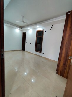 2 BHK Builder Floor For Rent in Saket