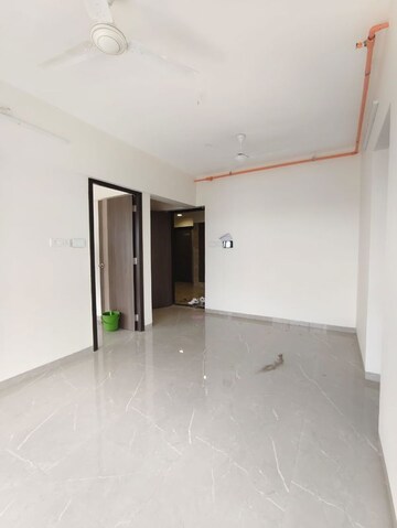 Room in 1 BHK Apartment at Dotom Isle, Malad West – for Rent