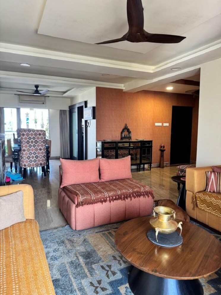 Living Room, bandra west 3 Bedroom 1100 Sq.Ft. Apartment In Bandra West Mumbai 9788553