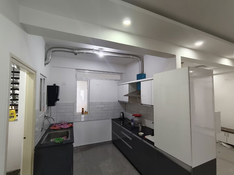 Kitchen, hatha-coco-nest 2 Bedroom 1112 Sq.Ft. Apartment In Bellandur Bangalore 9788580