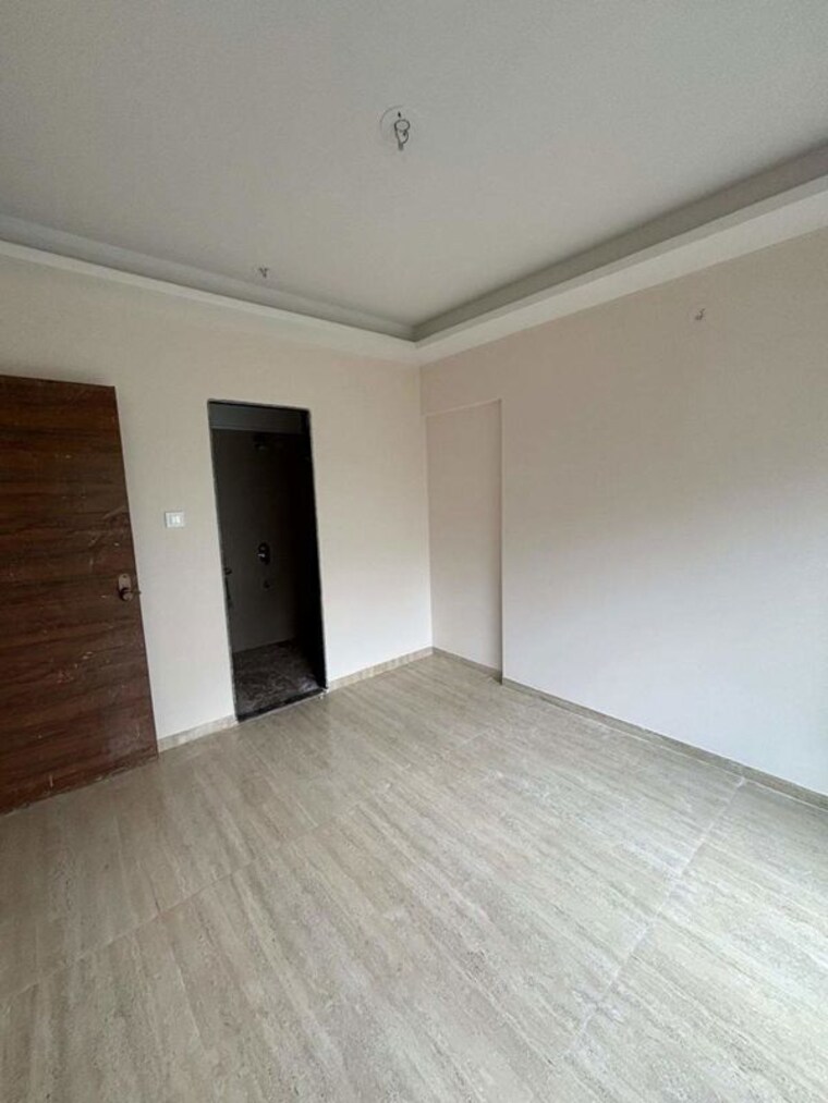 Room, je-and-vee-om-trimurti 1 Bedroom 645 Sq.Ft. Apartment In Malad East Mumbai 9788581