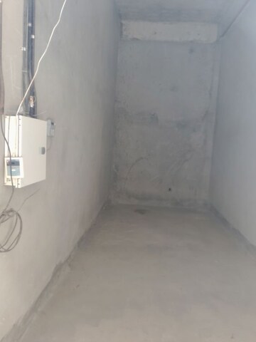  Shop For Sale in Emaar MGF Colonnade, Sector 66