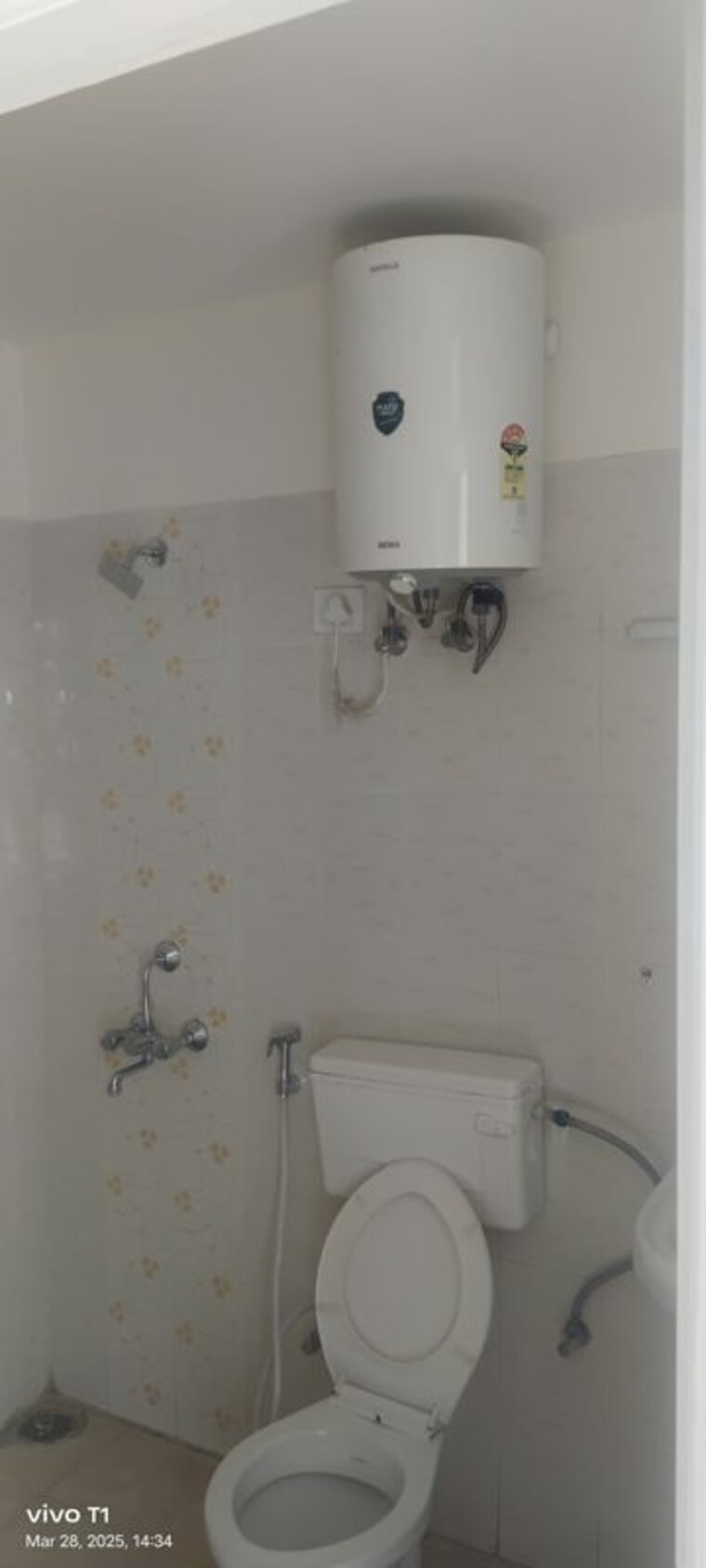 Bathroom, shree-vardhman-mantra 2 Bedroom 800 Sq.Ft. Apartment In Sector 67 Gurgaon 9788602