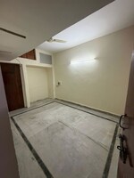 100 Sq.Ft. Retail Shop in Vikas Puri