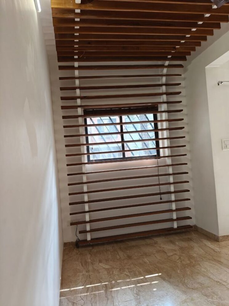 Room, clover-trump 2 Bedroom 950 Sq.Ft. Apartment In Koregaon Park Pune 9788632