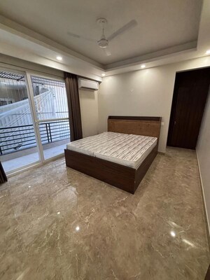 2 BHK Apartment For Rent in Saket