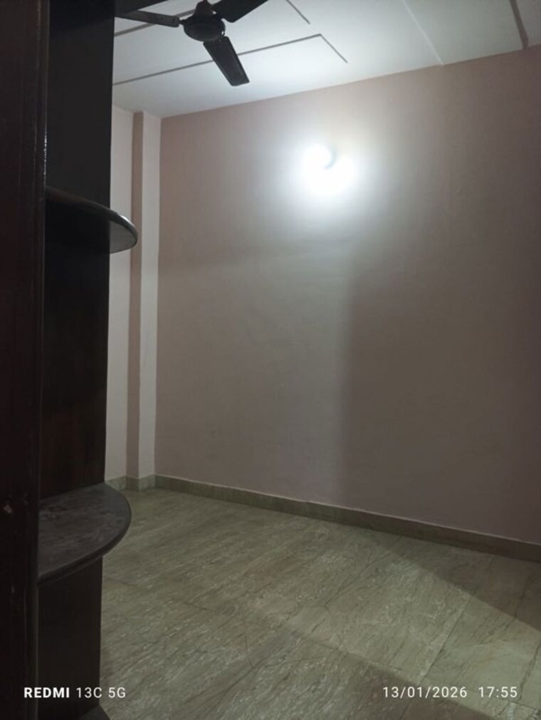 Room, rohini sector 25 2 Bedroom 875 Sq.Ft. Builder Floor In Rohini Sector 25 Delhi 9788664