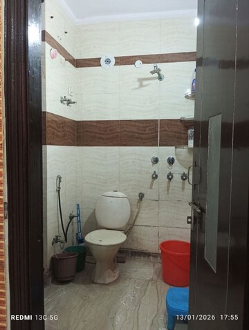 Master Bedroom in 2 BHK Builder Floor at Rohini Sector 25 – for Rent