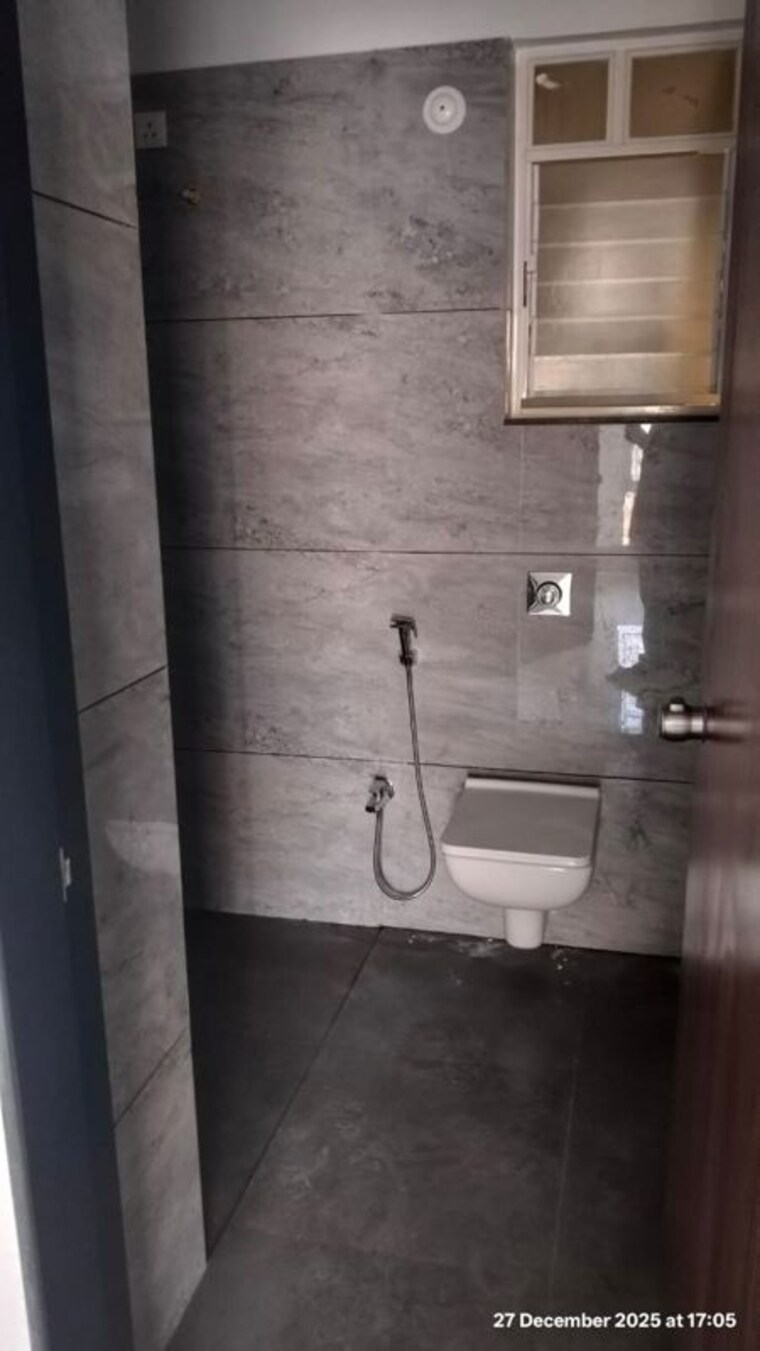 Bathroom, ar-imperia 3 Bedroom 1060 Sq.Ft. Apartment In Wakad Pune 9750664