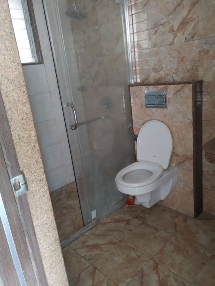Bathroom, pebbles-ii 3 Bedroom 1500 Sq.Ft. Apartment In Bavdhan Pune 9788681