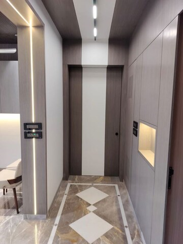 Bathroom in 4 BHK Apartment at Rustomjee Oriana, Bandra East – for Rent