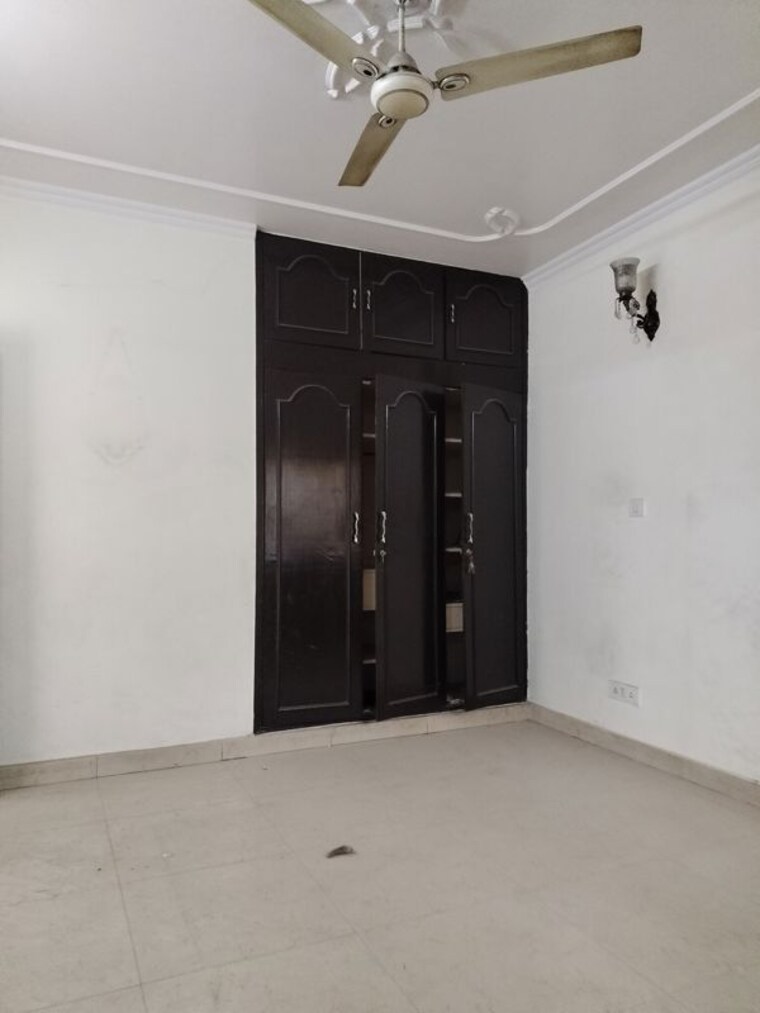 Room, vasant kunj 2.5 Bedroom 1250 Sq.Ft. Apartment In Vasant Kunj Delhi 9788715