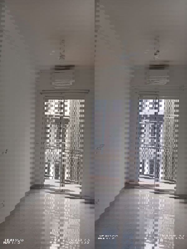 3 BHK + Store Room 1712 Sq.Ft. Apartment in Smart World Orchard