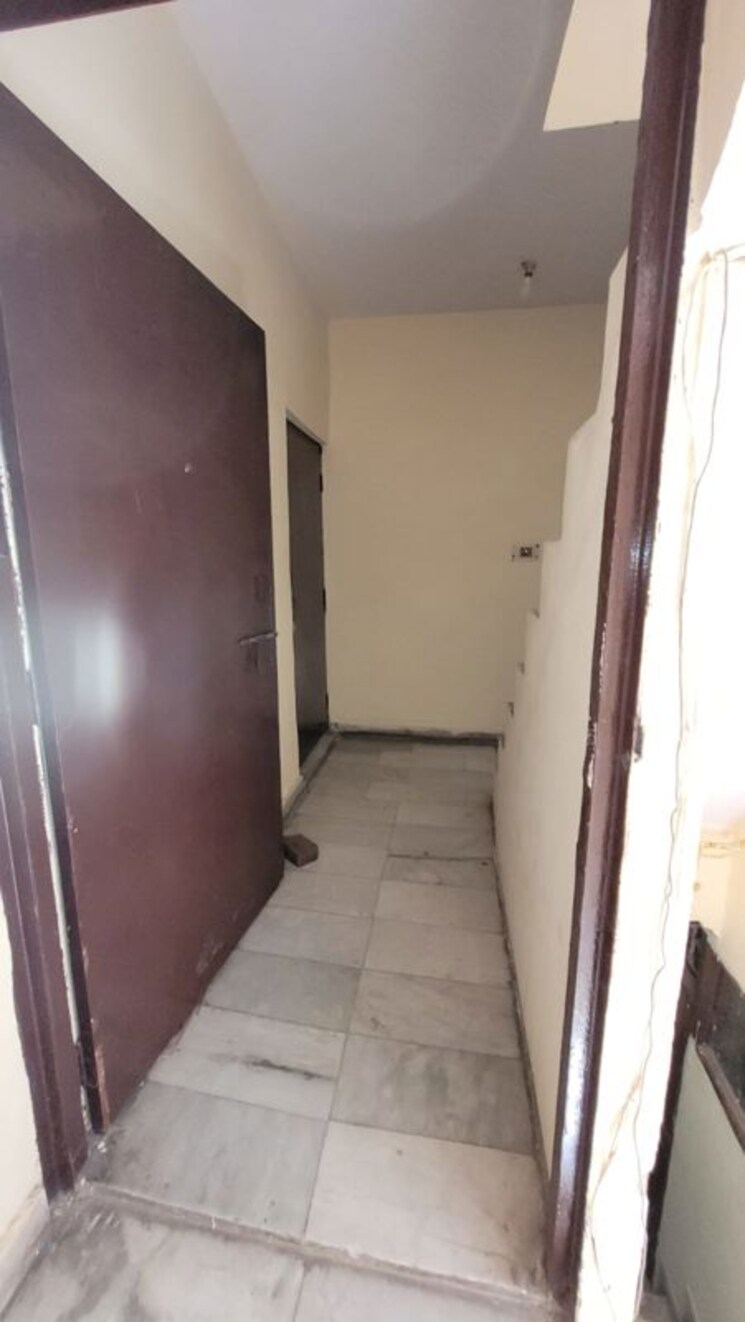 undefined, govindpuri 3 Bedroom 100 Sq.Yd. Builder Floor In Govindpuri Delhi 9788744