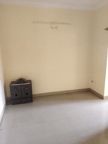 Room in 2 BHK Apartment at Krishna Residency Kadubeesanahalli, Kadubeesanahalli – for Rent