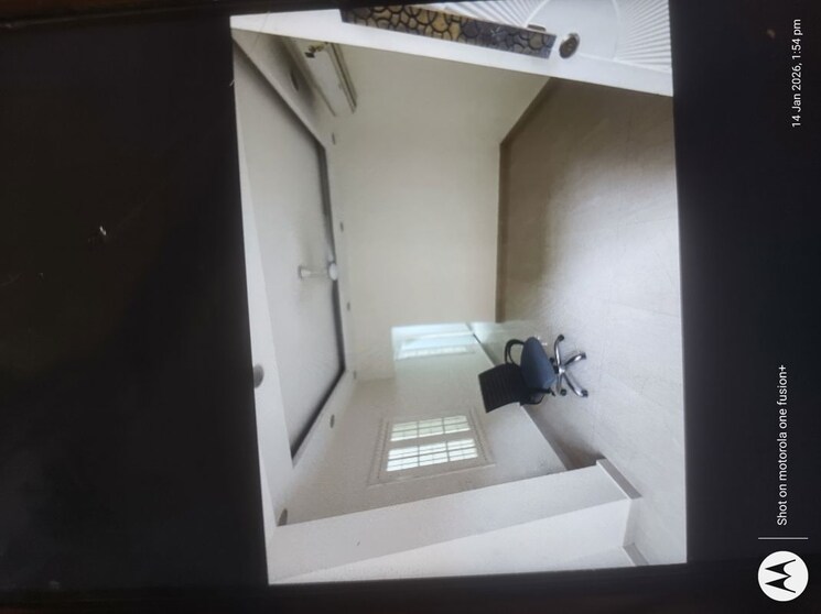 Bathroom, sarita vihar 4 Bedroom 2200 Sq.Ft. Apartment In Sarita Vihar Delhi 9788772