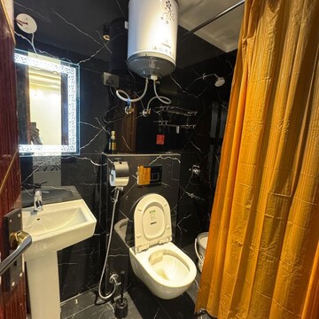 Gym in 2 BHK Builder Floor at Chattarpur – for Rent