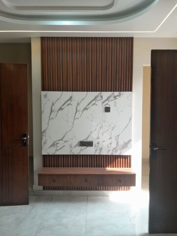 Bedroom in 2 BHK Builder Floor at Bharti Apartments, Shakti Khand iv – for Rent