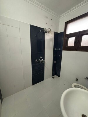 Bathroom in 2 BHK Builder Floor at Sector 17 – for Rent