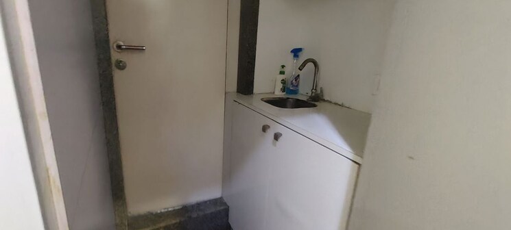 undefined, malad west Commercial Office Space 299 Sq.Ft. In Malad West Mumbai 9788967