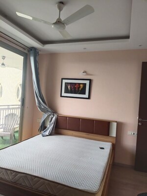 2 BHK Apartment For Rent in Hiranandani Lake Verandahs, Bilekahalli