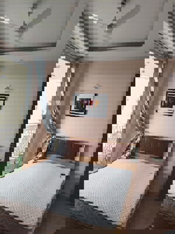 2 BHK + Extra Room,Store Room Apartment For Rent in Hiranandani Lake Verandahs