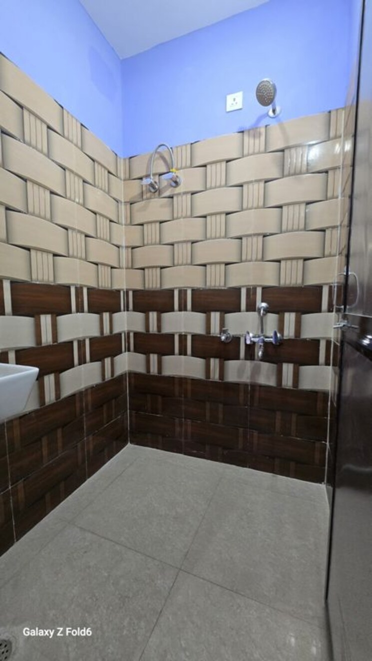 undefined, chattarpur 2 Bedroom 850 Sq.Ft. Builder Floor In Chattarpur Delhi 9789089