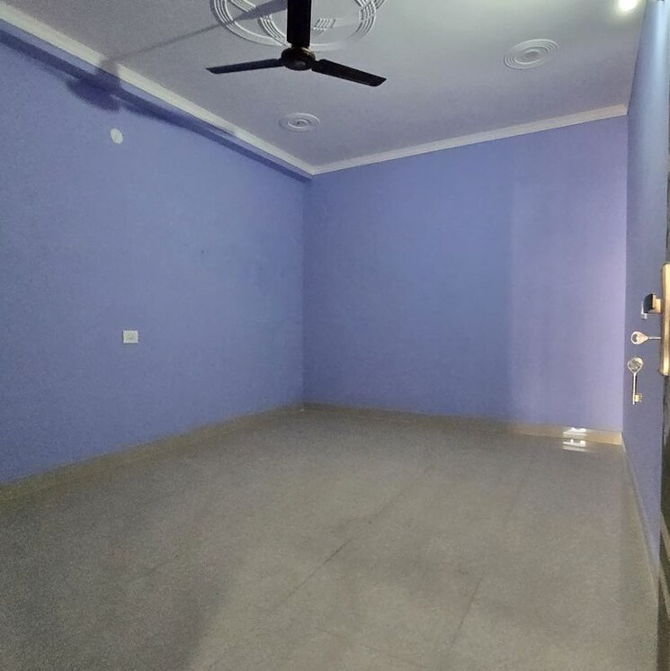 Room, chattarpur 2 Bedroom 850 Sq.Ft. Builder Floor In Chattarpur Delhi 9789089