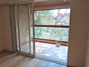 Balcony in 3 BHK Apartment at Kings Apartment Santacruz, Santacruz East – for Rent