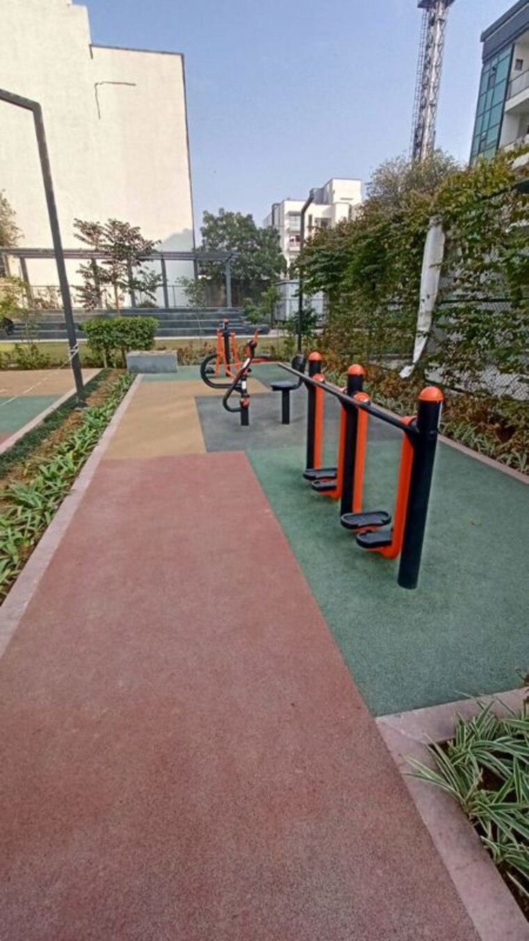 Swimming Pool, signature-global-city-63a 3 Bedroom 1470 Sq.Ft. Apartment In Sector 63a Gurgaon 9789170