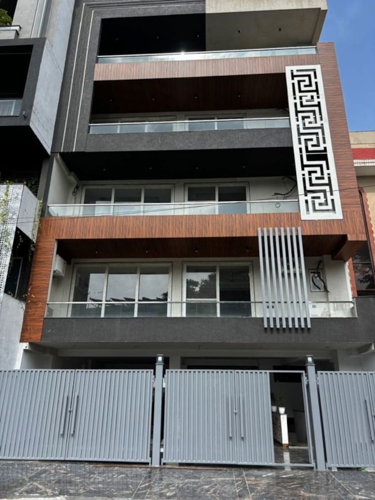 Exterior View, sushant lok i 4 Bedroom 445 Sq.Yd. Builder Floor In Sushant Lok I Gurgaon 9789106